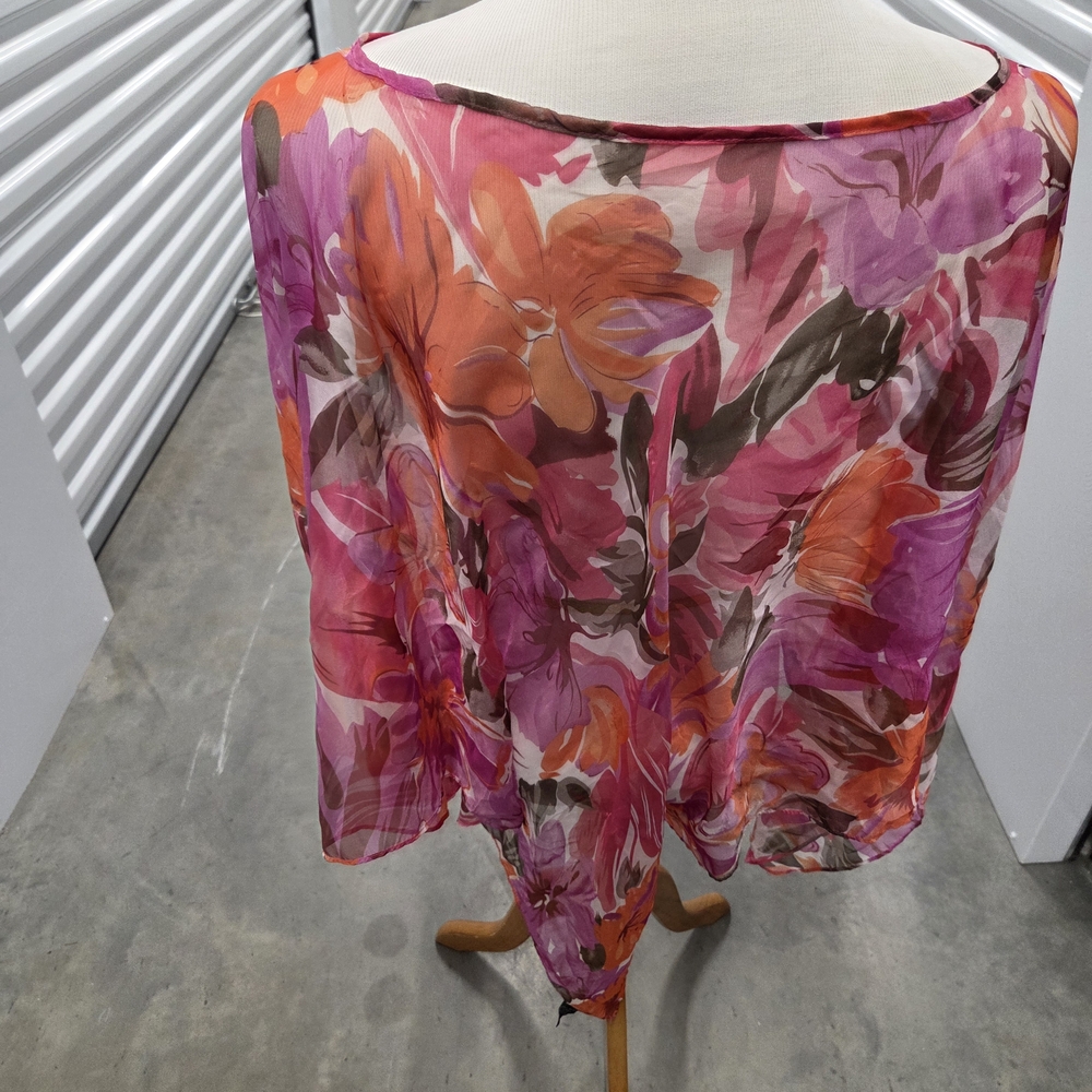 Floral Sheer Boatneck Poncho Top in Pink and Orange - Picture 2 of 3